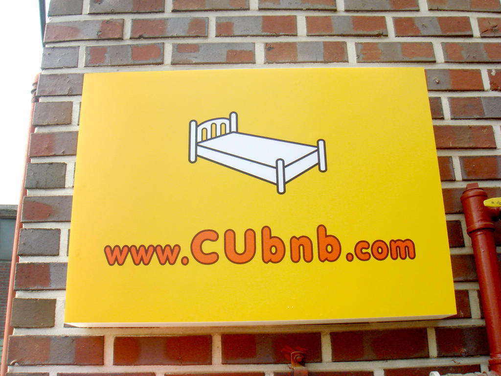 C.u.bnb