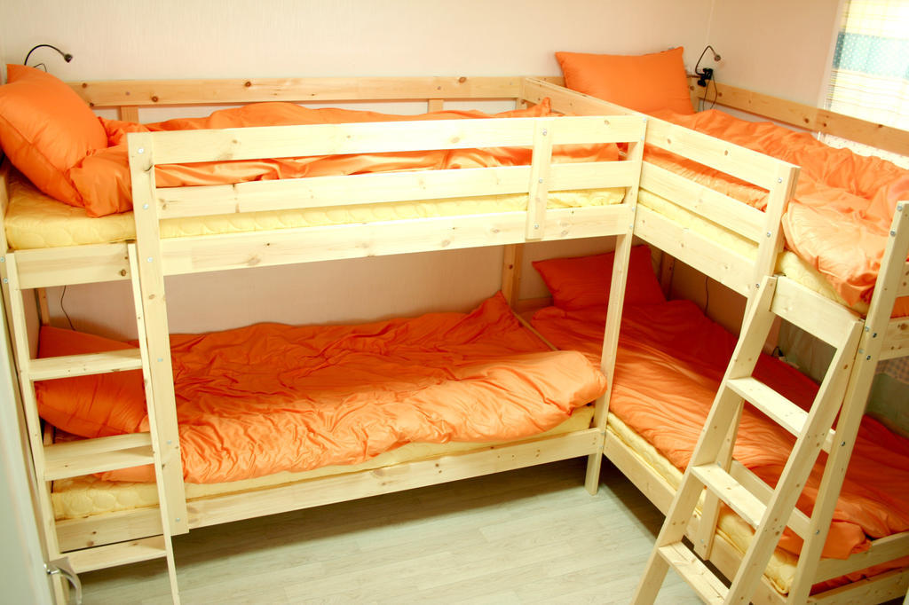 Nhà khách C.u.bnb